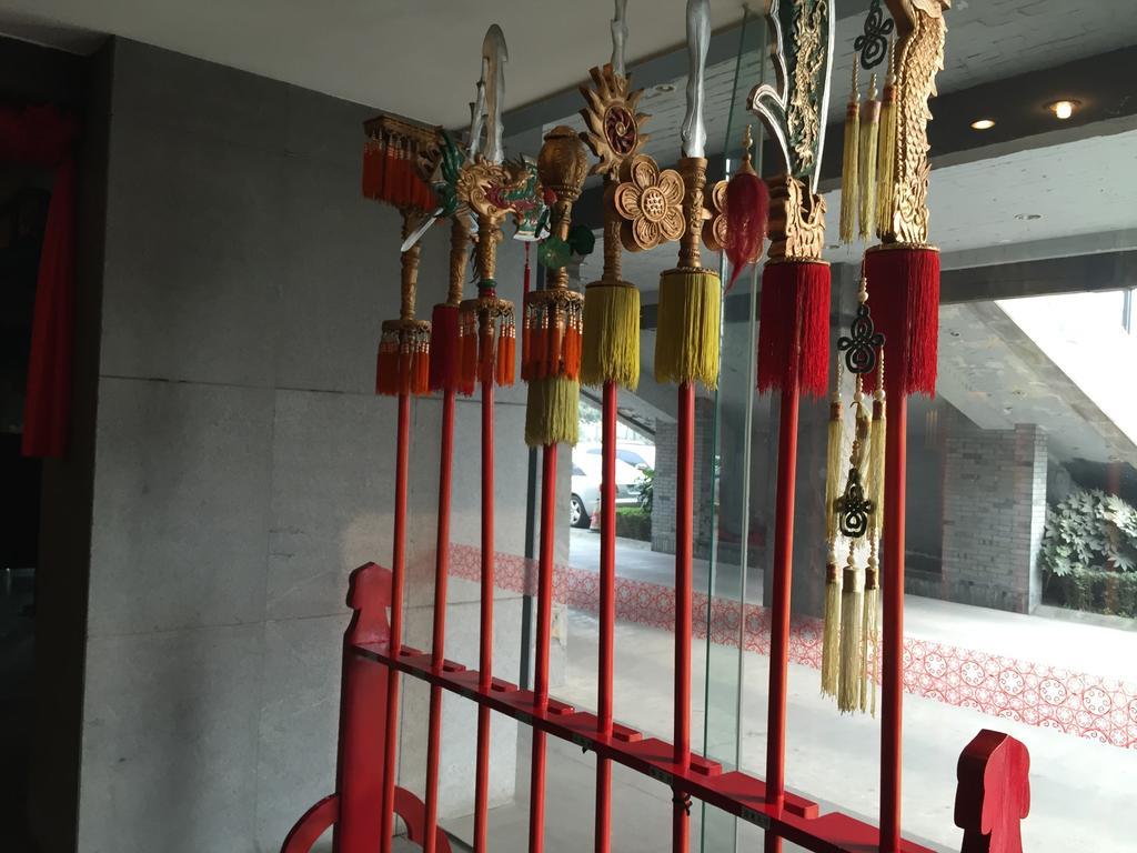 Folk Inn Chengdu Buitenkant foto